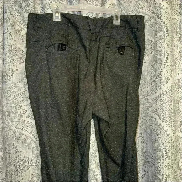 New Directions Woman’s Dress Pants - Picture 2 of 4